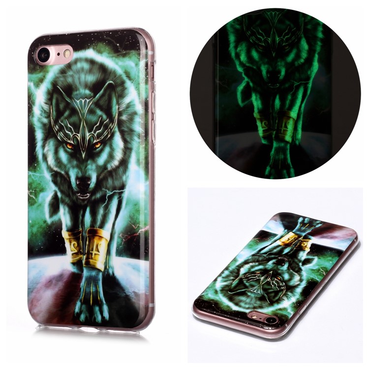 IMD Patterned TPU Luminous Phone Case for iPhone SE (2nd Generation)/8/7 - Wolf-1