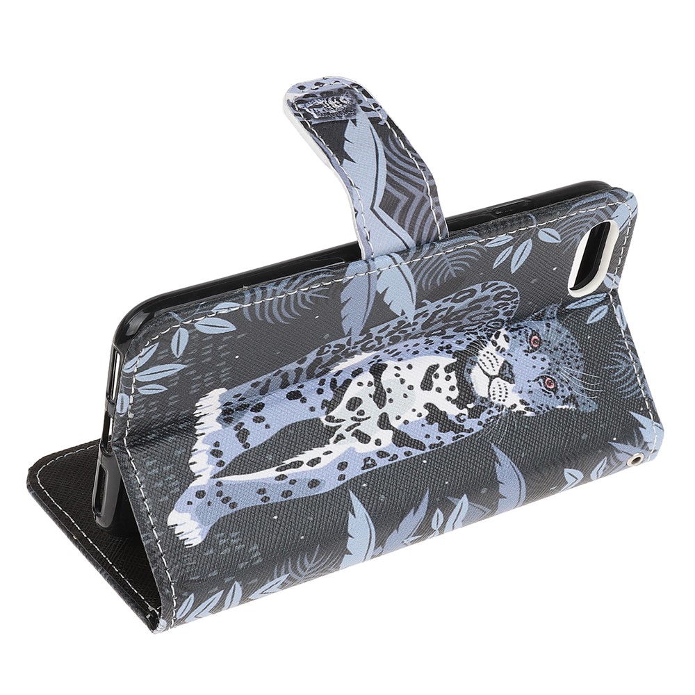 Newly Cross Texture Patterned Leather Wallet Cover with Strap for iPhone 7/8/SE (2nd Generation) - Leopard-4