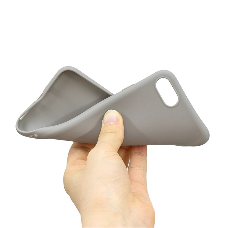 Soft TPU Mobile Phone Case for iPhone SE (2nd Generation)/8/7 - Grey-4