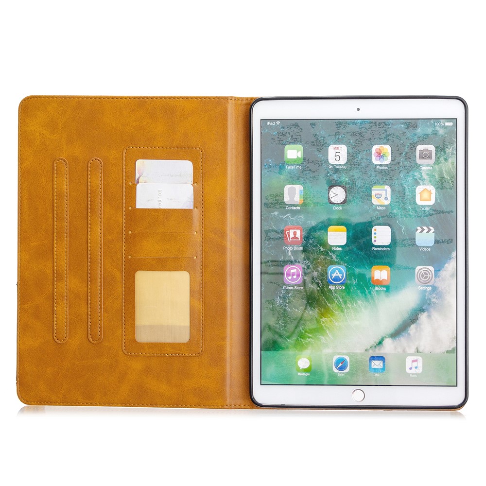 Geometric Pattern Stand Leather Smart Phone Case for Apple iPad 10.2 (2019)/Air 10.5 inch (2019)/Pro 10.5-inch (2017) - Brown-4