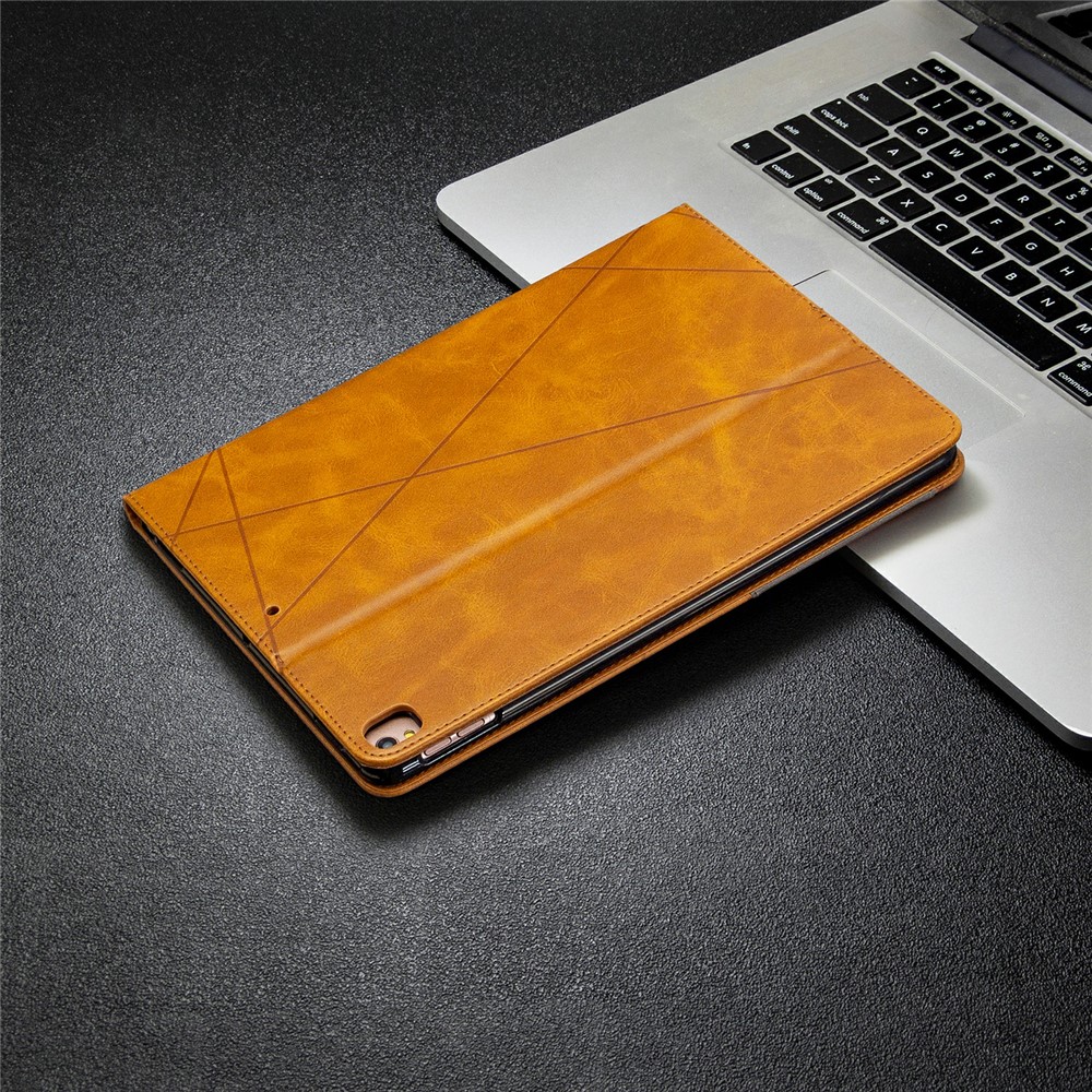 Geometric Pattern Stand Leather Smart Phone Case for Apple iPad 10.2 (2019)/Air 10.5 inch (2019)/Pro 10.5-inch (2017) - Brown-8