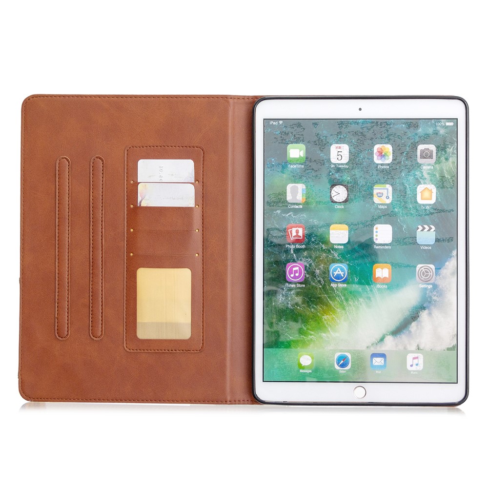 Geometric Pattern Stand Leather Smart Phone Case for Apple iPad 10.2 (2019)/Air 10.5 inch (2019)/Pro 10.5-inch (2017) - Coffee-4