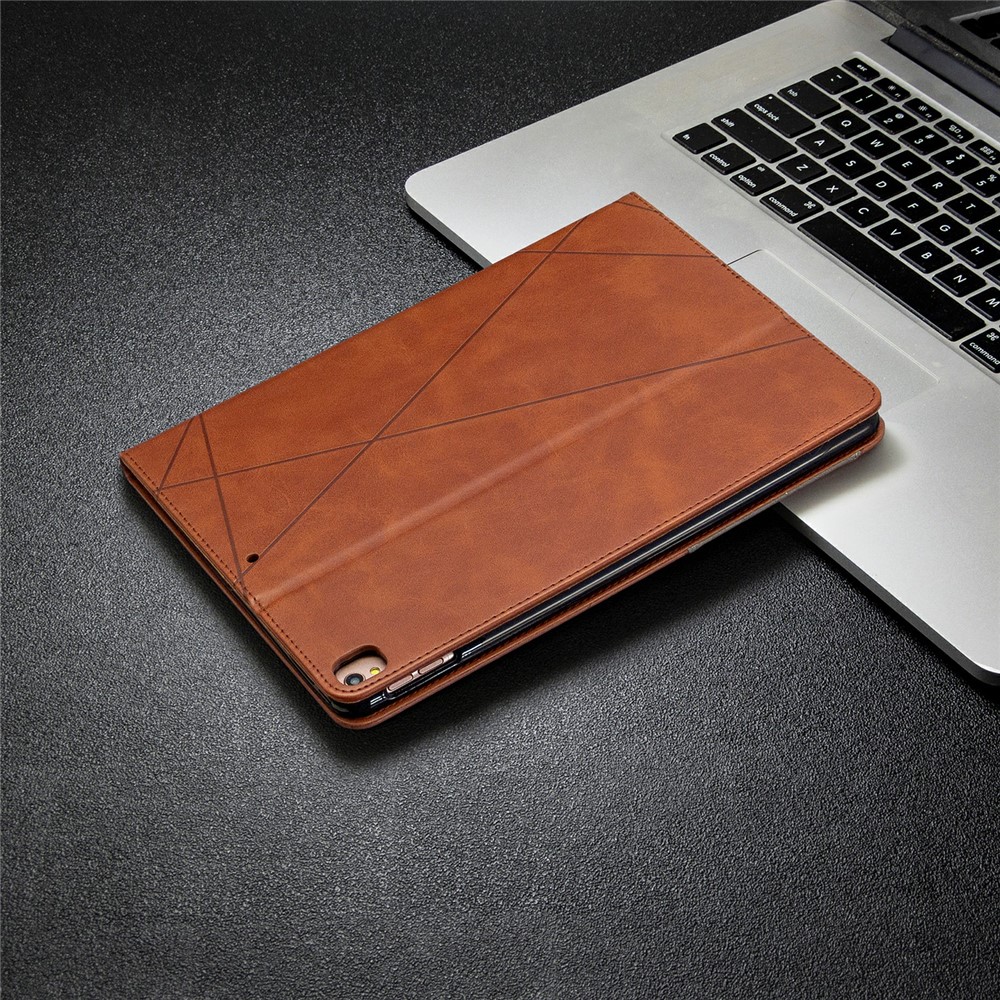 Geometric Pattern Stand Leather Smart Phone Case for Apple iPad 10.2 (2019)/Air 10.5 inch (2019)/Pro 10.5-inch (2017) - Coffee-8