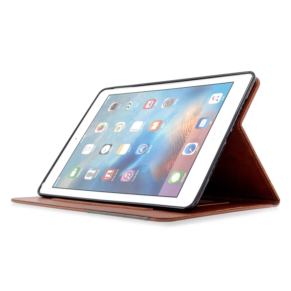 Geometric Pattern Stand Leather Smart Case for iPad Air 2/Air (2013)/iPad 9.7-inch (2018)/(2017)/Pro 9.7 inch (2016) - Coffee-6