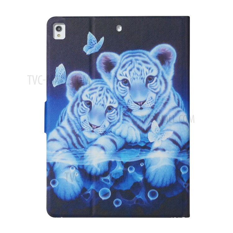Pattern Printing Card Slots Stand Flip Leather Case for iPad 10.2 (2019)/Air 10.5 inch (2019)/Pro 10.5-inch (2017) - Tiger-3