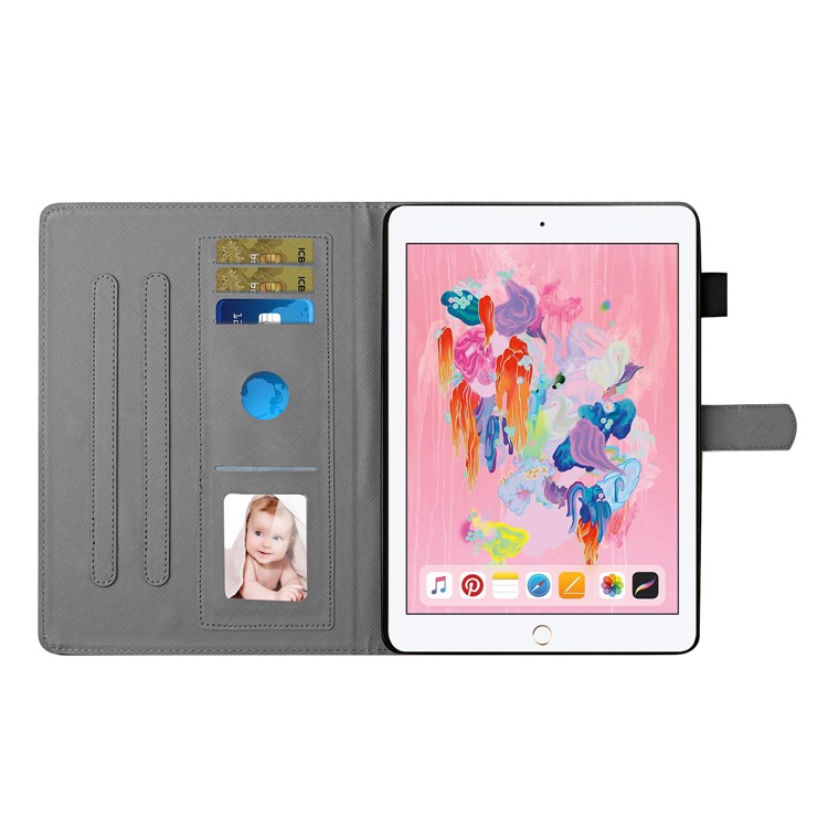 Modèle D'impression de Couverture de Cartes en Cuir Pour Ipad 9,7 Pouces (2018) - Rose et Violet