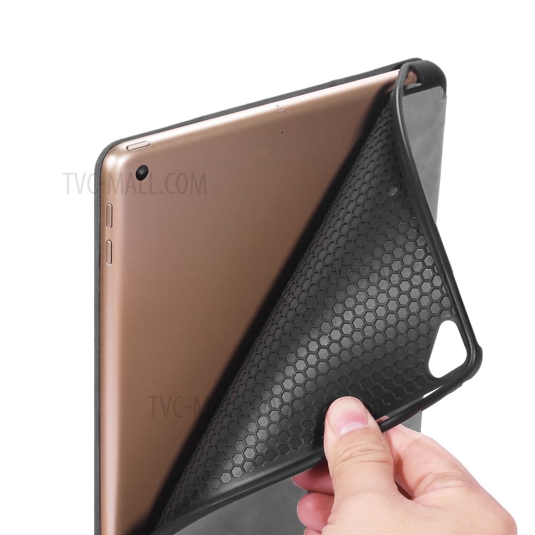 DG.MING See Series Auto Wake & Sleep Leather Phone Case for Apple iPad 9.7-inch (2018)/iPad 9.7-inch (2017) - Grey-16