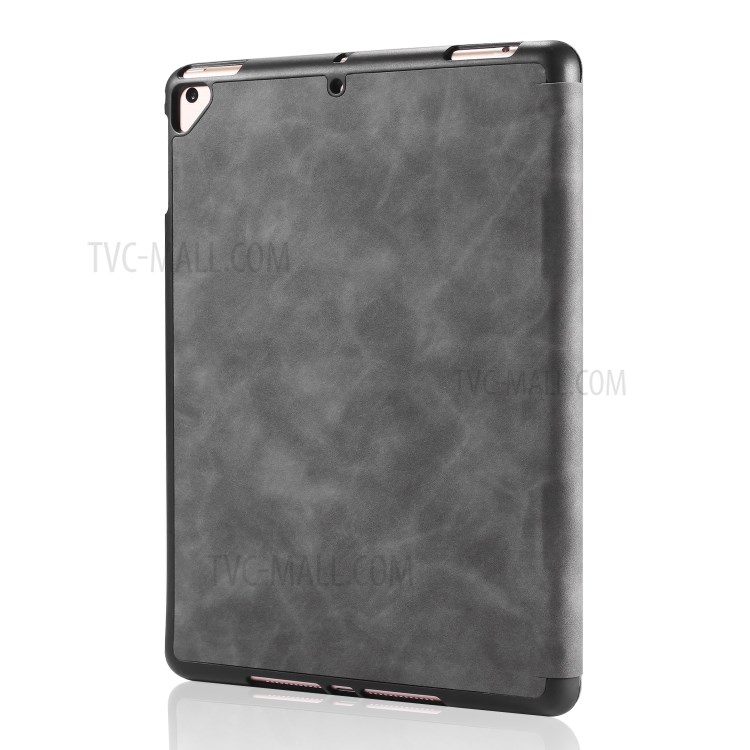 DG.MING See Series Auto Wake & Sleep Leather Phone Case for Apple iPad 9.7-inch (2018)/iPad 9.7-inch (2017) - Grey-9