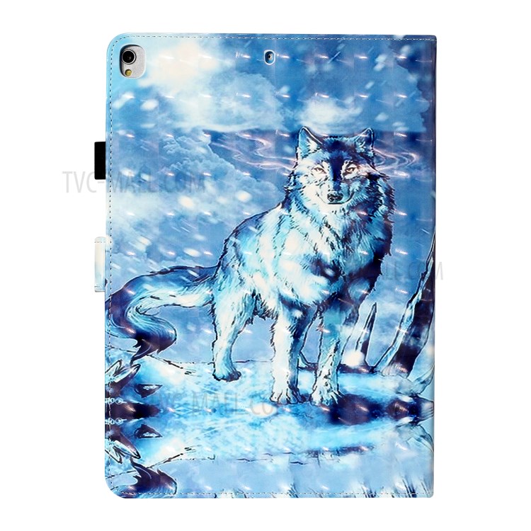 Light Spot Decor Patterned PU Leather Stand Shell Tablet Shell Case for iPad 10.2 (2019) - Wolf-4