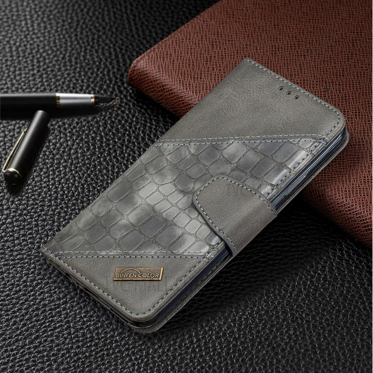 Color Matching Crocodile Skin Shell Stylish Leather Cover for iPhone 11 6.1 inch - Grey-7