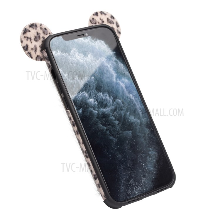 Qialino Пушистый Ушной Дизайн Ухо Леопардовый Плюшевый Покрытый TPU Cover Cover Для IPhone 11 Pro Max - Черный-4