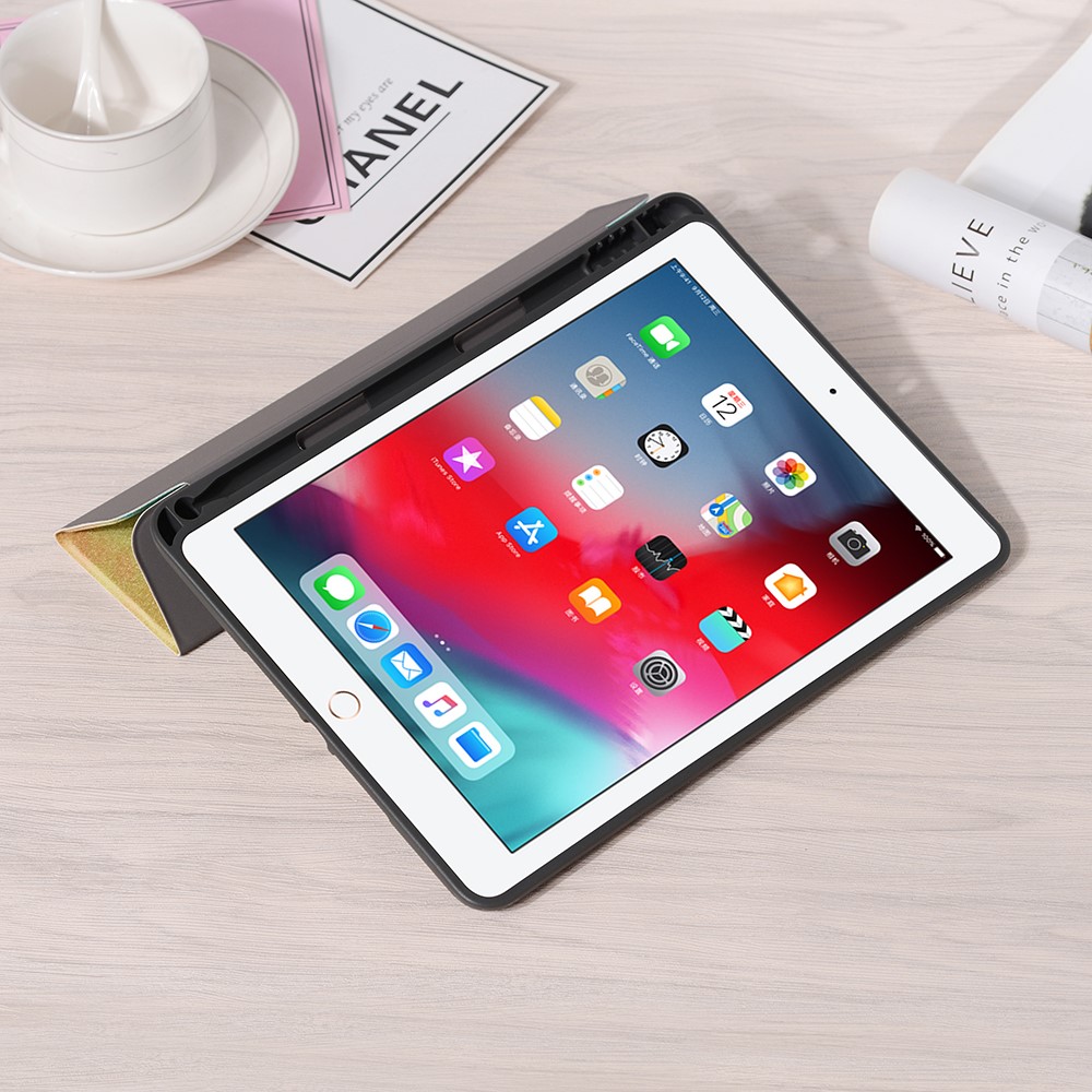 Pattern Printing Leather Stand Protective Case with Pen Slot for iPad 10.2 (2020)/(2019) - Green/Yellow-7