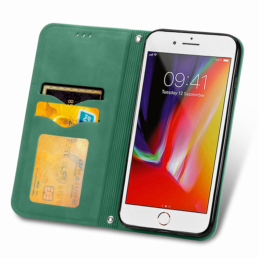 Auto-absorbed Vintage Skin Feeling PU Leather Phone Case for iPhone 6/7/8/SE (2nd Generation) - Green-3