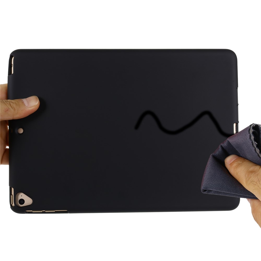 Full Body Slim Soft Liquid Silicone Shockproof Protective Case for iPad 9.7-inch (2018) / (2017) / iPad 5 / iPad 6 - Black-7