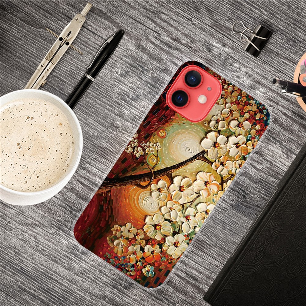 Pattern Printing IMD TPU Back Case for iPhone 13 6.1-inch - Flower-2
