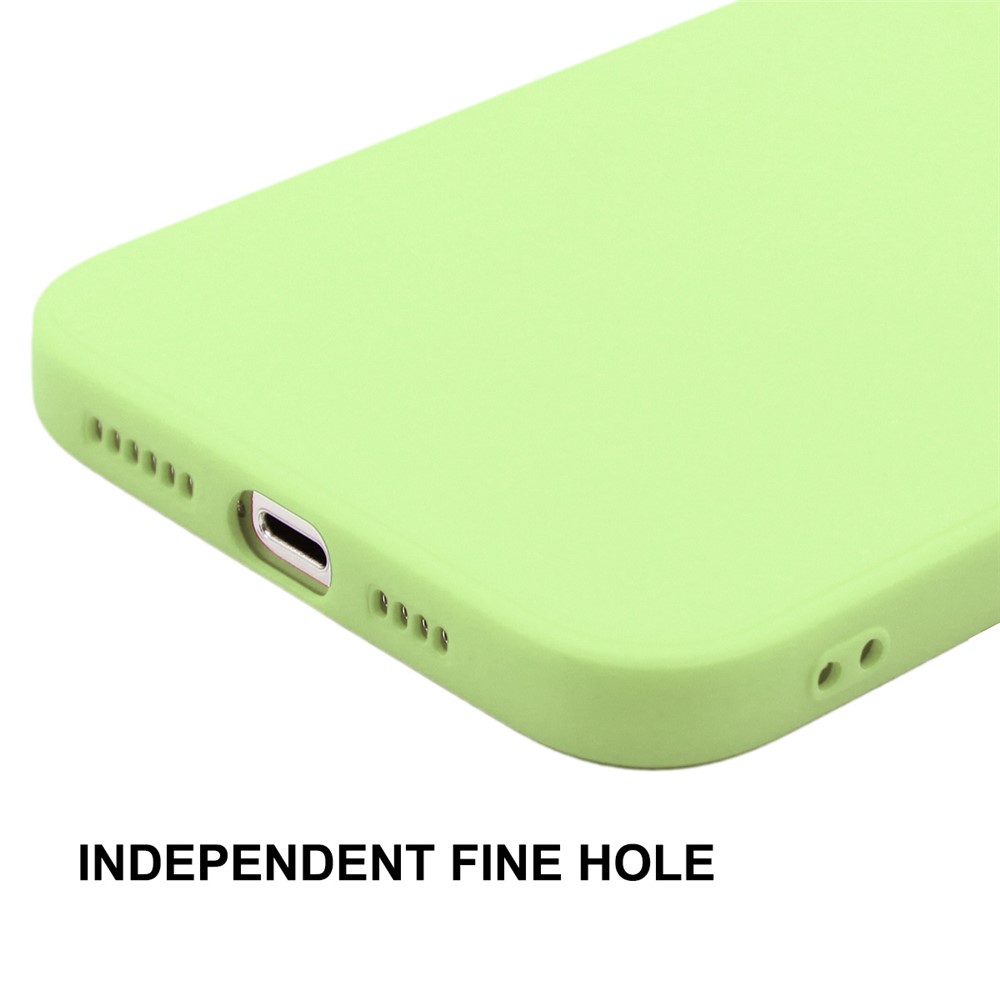 Enkay Hat Prince Color Solid Hole Precise Oeuvre Anticrassement Couverture de Couverture de Téléphone en Silicone Liquide Anti-Scratch Pour Iphone 13 Mini 5,4 Pouces - Vert Clair