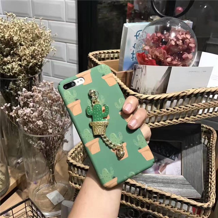 Cactus Embossment Pattern Noctilucent PC Phone Case with Cactus Pendant for iPhone 7 Plus 5.5 inch-3