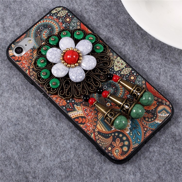 Ethnic Style Beads Pendant Patterned Hard Phone Case for iPhone 7 4.7 inch - Green-4