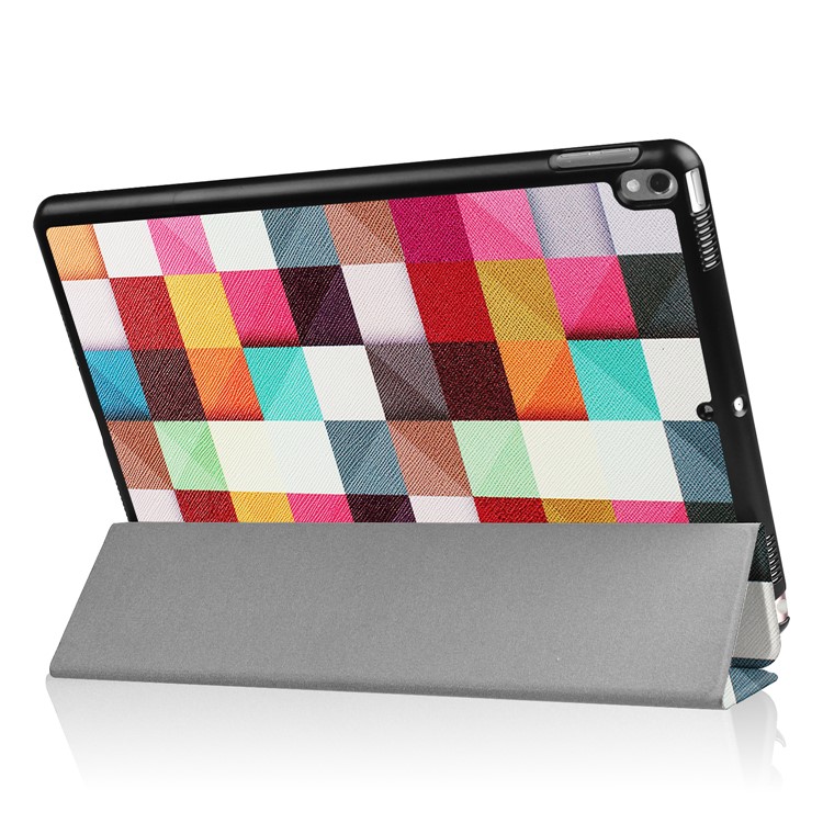 Guscio Di Supporto In Pelle Tri-fold Modello Di Stampa Per Ipad Pro Da 10,5 Pollici (2017) - Griglia A Triangolo Colorato-4