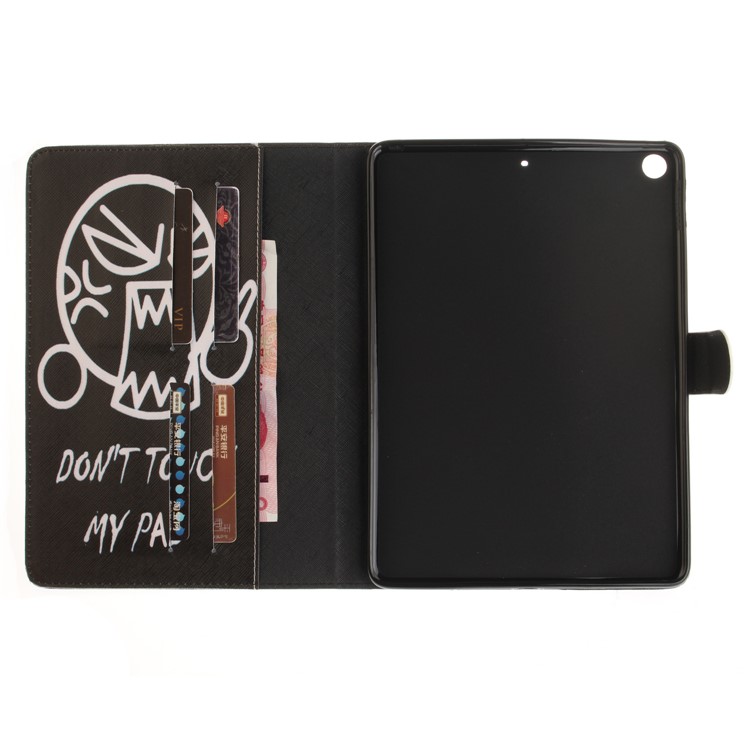 Pattern Printing Wallet Leather Smart Cover for iPad 9.7 (2018) / 9.7 (2017) - Shouting Face and Warning Words-9