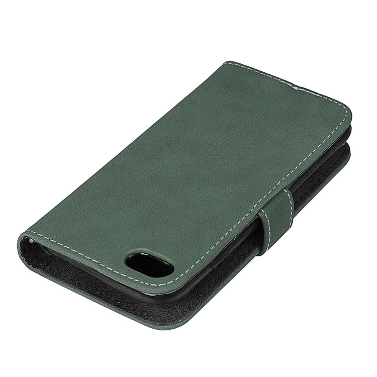 For iPhone 8 / 7 4.7 inch PU Leather Frosted Stand Mobile Phone Cover Case with 9 Card Holders - Green-5