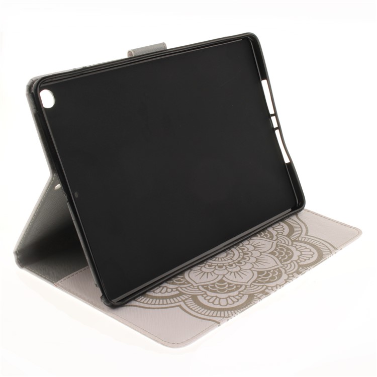 For iPad 9.7 (2018) / 9.7 (2017) Pattern Printing Wallet Leather Stand Case - Mandala Flowers-6