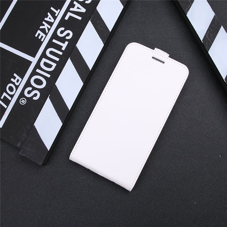 Crazy Horse Grain Vertical PU Leather Flip Shell Case for iPhone 8 / 7 4.7 inch - White-7