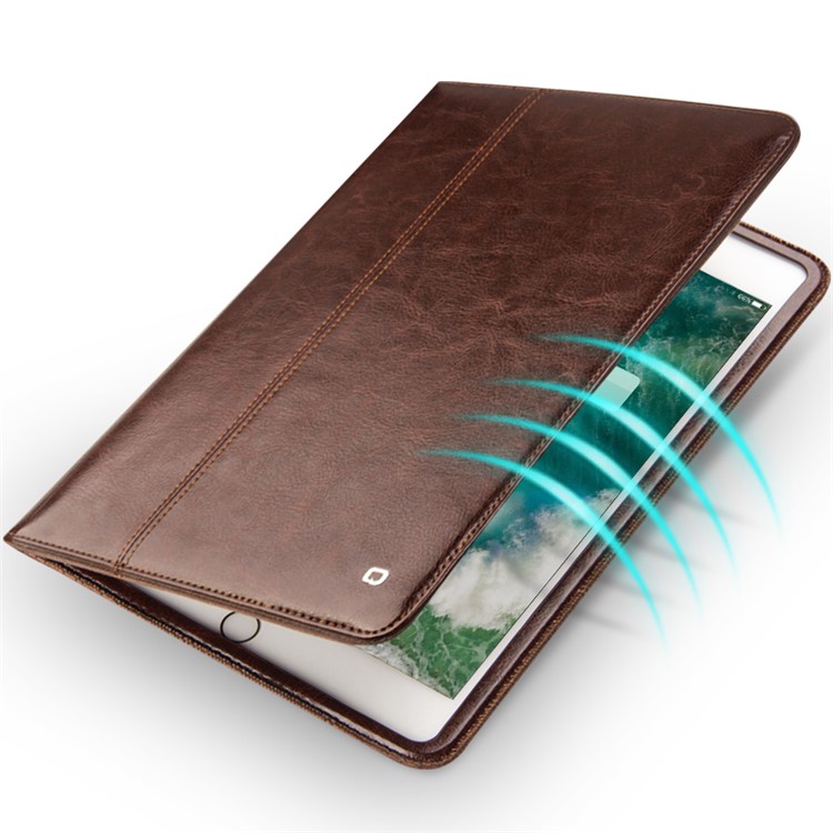 QIALINO Smart Classique en Cuir Véritable Stand Flip Cover Coque pour iPad Pro 10.5 (2017) - Brun-2