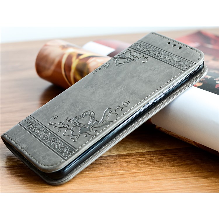 Imprint Heart Auto-absorbed Leather Magnetic Mobile Casing for Samsung Galaxy S8 G950 - Light Grey-2