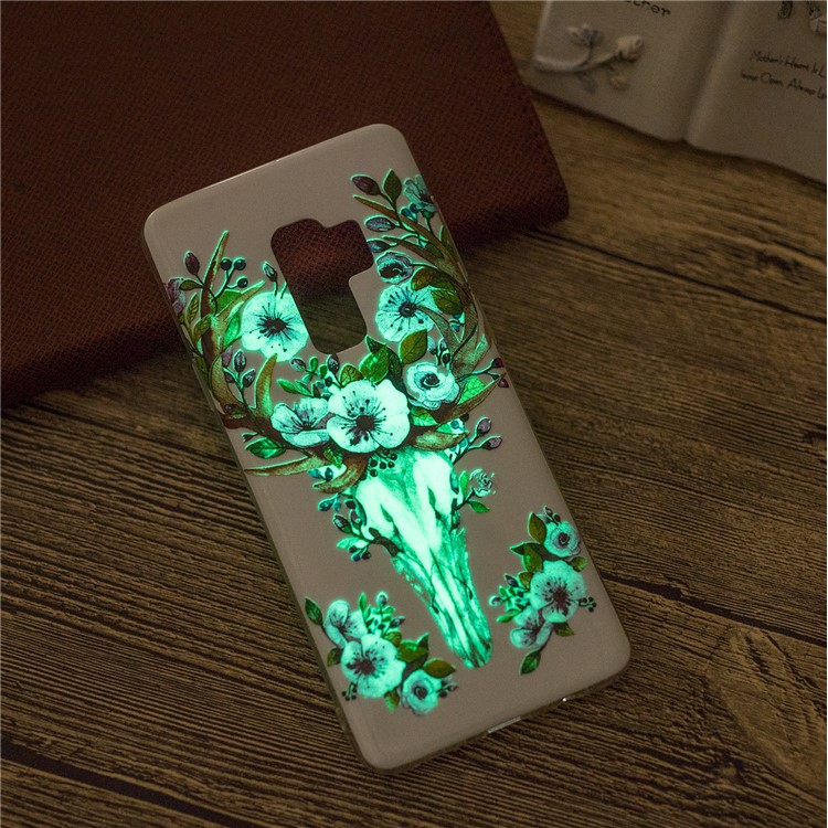 Modelado Noctilucente IMD Flexível Ultra-fino Tampa De Gel TPU Para Samsung Galaxy S9 + G965 - Alces Florescidos-4