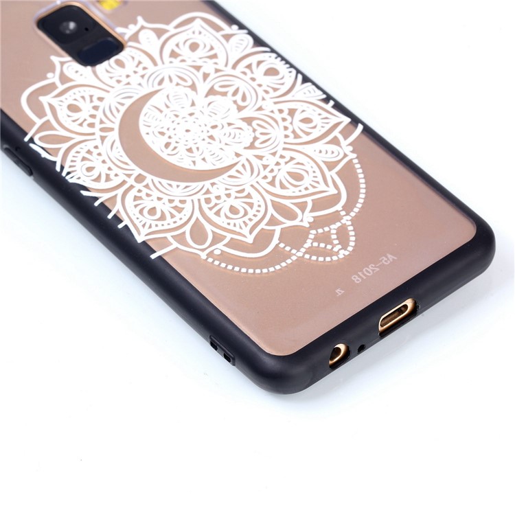 Embossment Pattern PC + TPU Rubberized Shell for Samsung Galaxy A8+ (2018) - White Henna Lotus-5