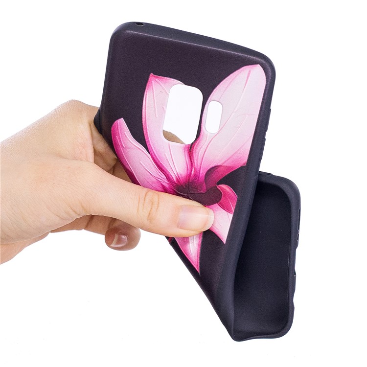 Embossment Patterned Soft TPU Phone Cover for Samsung Galaxy S9 - Blooming Flower-7