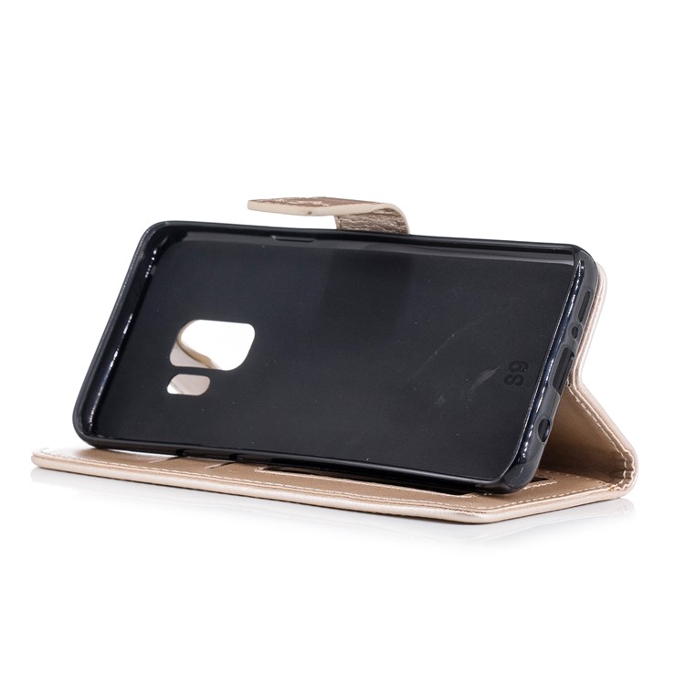 Imprinted Flamingo Pattern Leather Magnetic Phone Case Accessory for Samsung Galaxy S9 - Gold-5