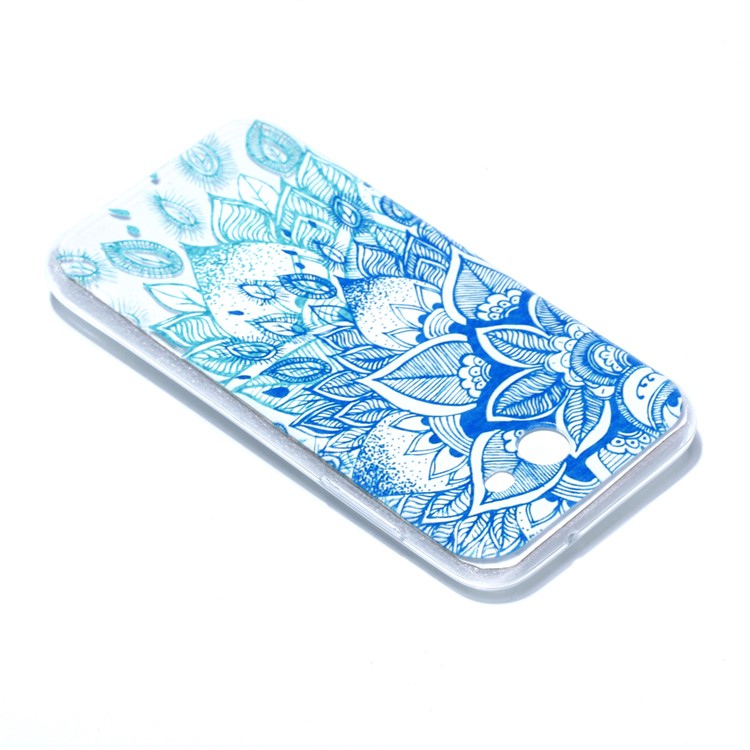 Embossment Patterned TPU Soft Back Case for Samsung Galaxy J3 Pro (2017) / J3 (2017) EU Version - Blue Flower-4