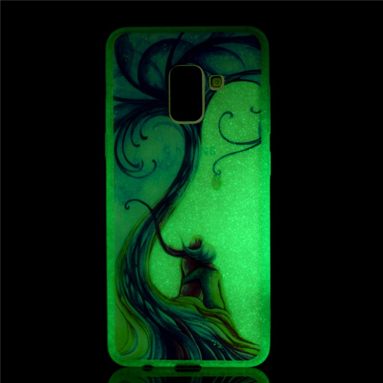 Noctilucent TPU Case Accessory for Samsung Galaxy A8+ (2018) - Two Beauty Sitting on the Branch-6