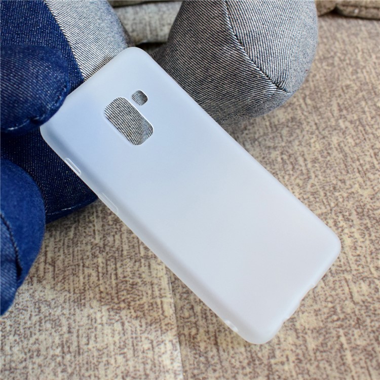 For Samsung Galaxy A8+ (2018) Solid Color Frosted Soft TPU Phone Cover - White-7