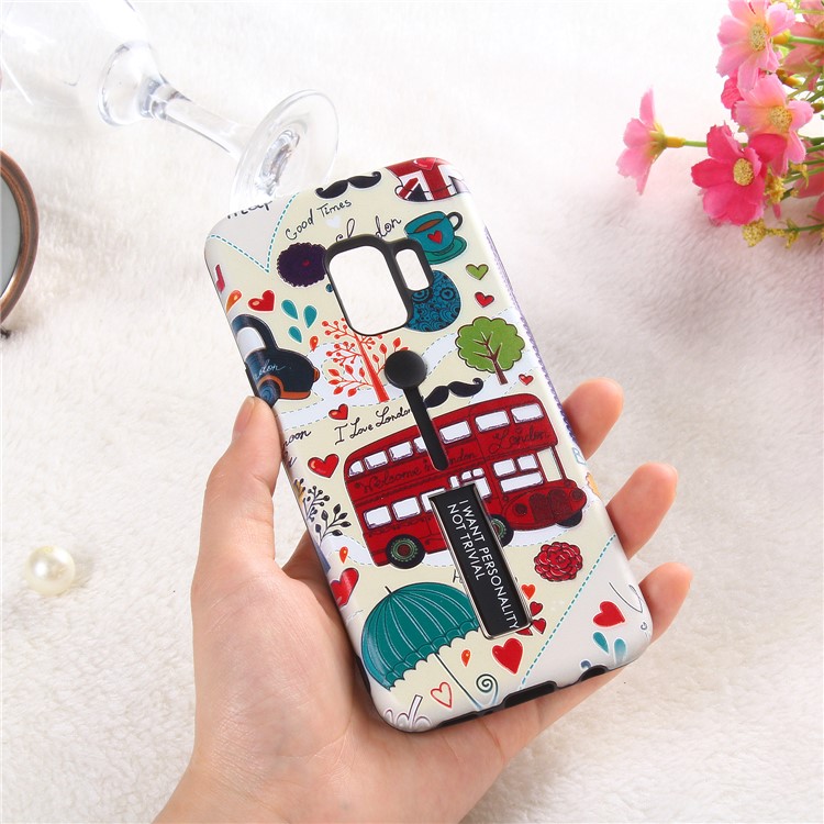 Embossment Cartoon Pattern TPU + PC Hybrid Phone Shell with Kickstand for Samsung Galaxy S9 SM-G960 - London Bus-3