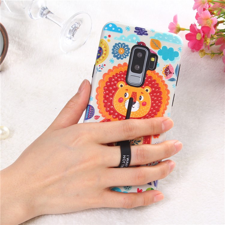 Embossment Cartoon Pattern TPU + PC Hybrid Cell Phone Shell with Kickstand for Samsung Galaxy S9+ SM-G965 - Lion-5