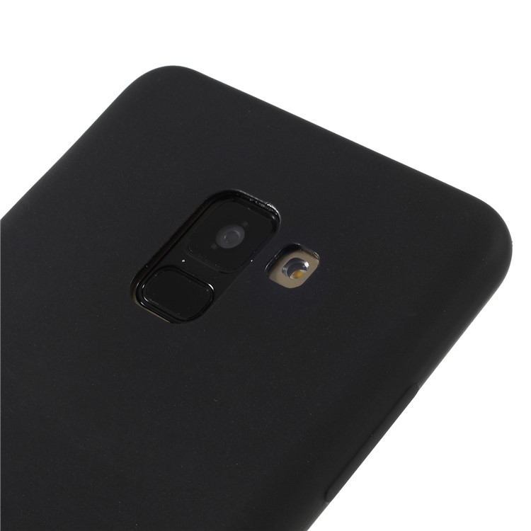 Matte TPU Phone Case for Samsung Galaxy A8+ (2018) - Black-4