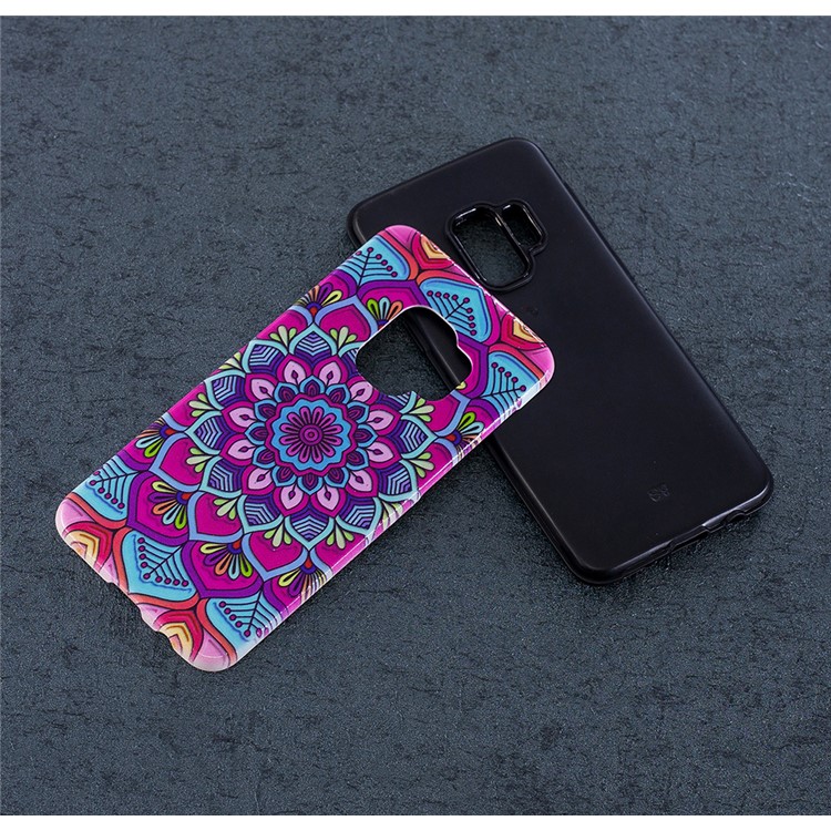 Rubberized Embossed Pattern PC TPU Hybrid Cellphone Case for Samsung Galaxy S9 SM-G960 - Mandala-7