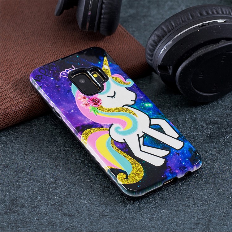 Rubberized Embossed Pattern PC TPU Hybrid Cellphone Shell for Samsung Galaxy S9 SM-G960 - Unicorn-4