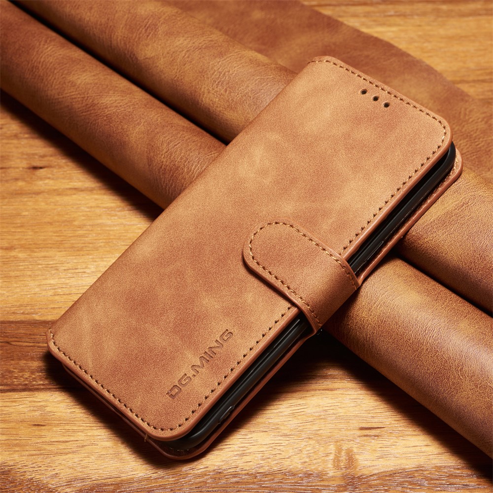 DG.MING for Samsung Galaxy S8 SM-G950 Leather Flip Cover, Retro Style | Wallet | Stand - Brown