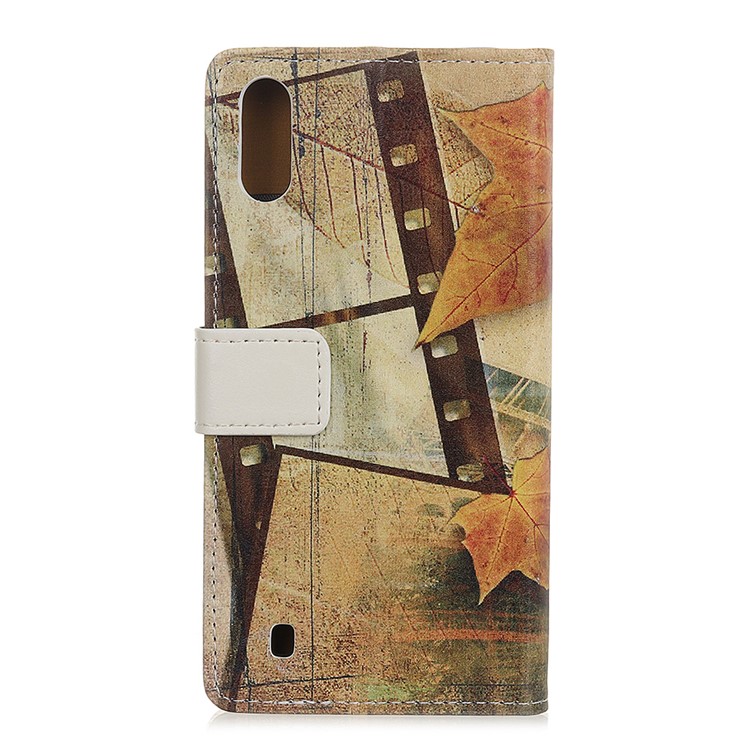 Pattern Printing Wallet Stand Leather Shell for Samsung Galaxy M10 - Eiffel Tower and Maple Leaves-3