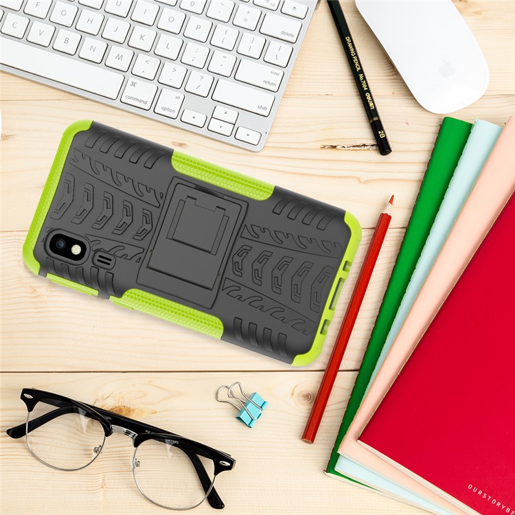 Anti-slip PC + TPU Hybrid Case with Kickstand for Samsung Galaxy A2 Core - Green-10