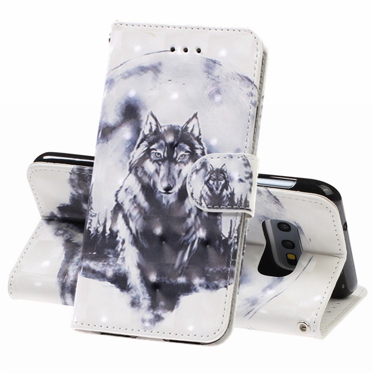 Pattern Printing Light Spot Decor Leather Wallet Cover with Strap for Samsung Galaxy S10e - Wolf-1