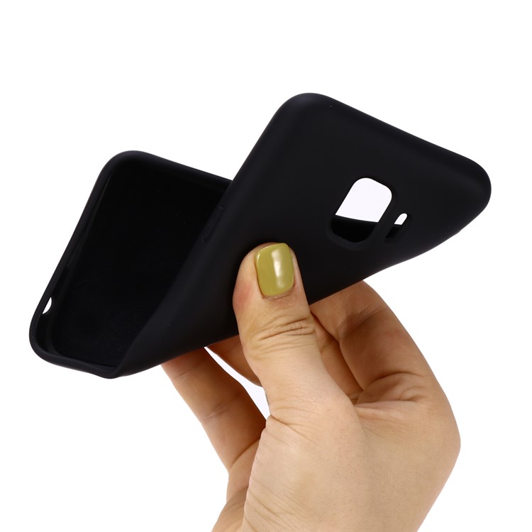 Liquid Silicone Case for Samsung Galaxy J4 (2018) - Black-5