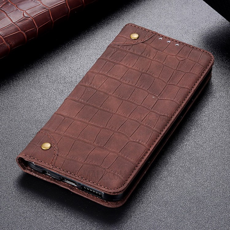 Crocodile Texture Auto-absorbed Leather Wallet Shell for Samsung Galaxy A01 - Brown-9