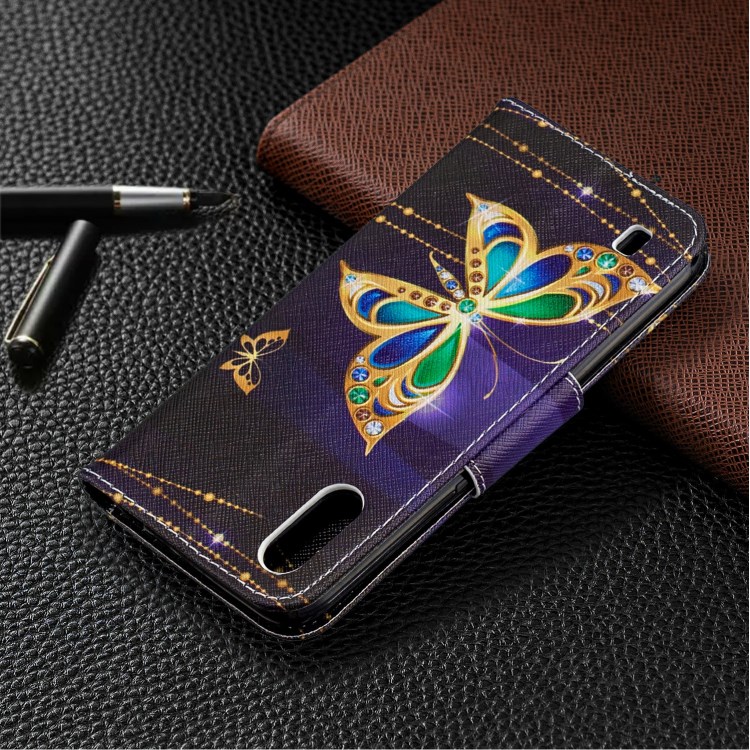 Printing Surface Wallet Stand Flip Leather Phone Covering for Samsung Galaxy A01 - Gold Butterfly-8