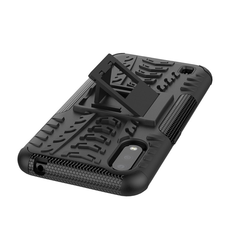 PC + TPU Unique Phone Cover with Kickstand for Samsung Galaxy A01 - Black-7