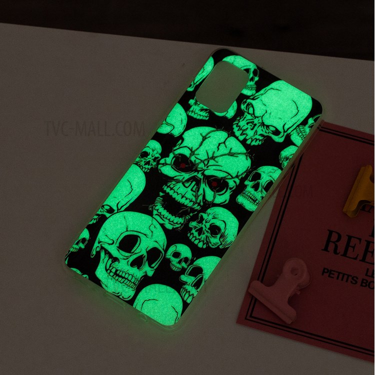 Noctilucent IMD TPU Cell Phone Case for Samsung Galaxy A31 - Cool Skulls-4